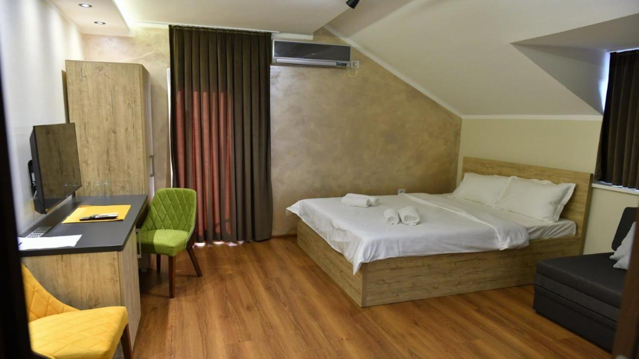 Apartmani Mali Vikend Belgrado Exterior foto